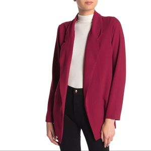 Lush Novak Crepe Blazer Magenta